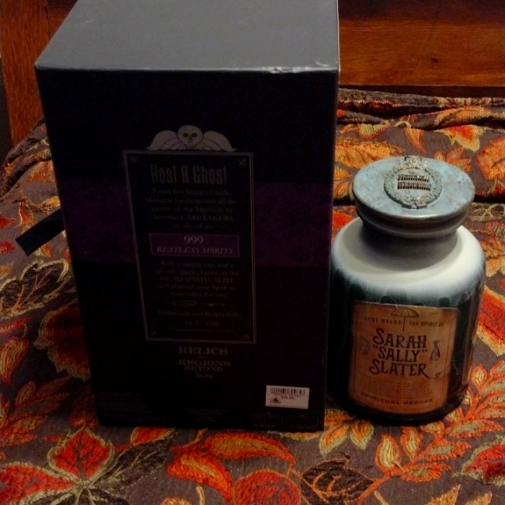 Disney the Haunted Mansion Host a Ghost Sarah Sally Slater